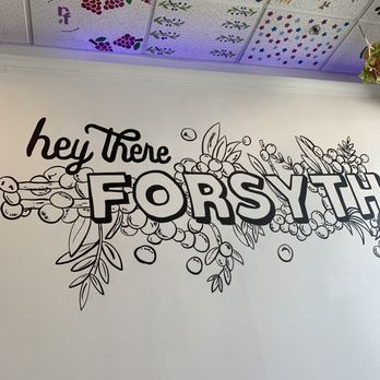 ReFresh Superfood Cafe - Wall decor - Coffee & Tea Near Me - Cumming, Georgia