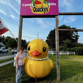 Quacky's Candy - Gift Shops Near Me - Wells, Maine Quacky's Candy - Gift Shops Near Me - Wells, Maine