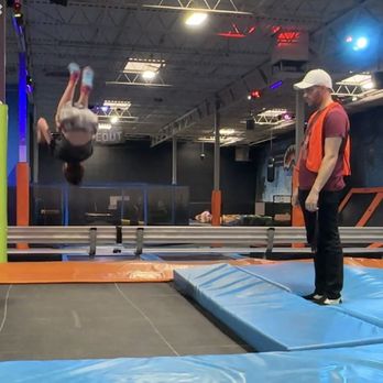 AIRBORNE TRAMPOLINE PARK - Updated November 2024 - 50 Photos & 117