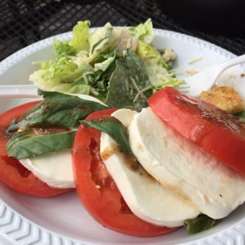 Montelle Winery - Delicious! - Wineries Near Me - Augusta, Missouri Montelle Winery - Delicious! - Wineries Near Me - Augusta, Missouri
