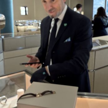 Tiffany & Co - This guy is the best 12-2025 - Jewelry Near Me - San Diego, California Tiffany & Co - This guy is the best 12-2025 - Jewelry Near Me - San Diego, California
