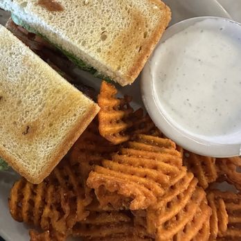 The Toasted Yolk Cafe - Breakfast & Brunch Near Me - Fleming Island, Florida