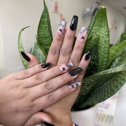 Bella Nails & Spa