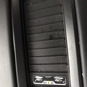 Sparkle Express Carwash - Console not cleaned - Auto Detailing Near Me - Riverton, Utah