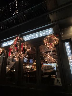 Craft+Carry Upper West Side by null