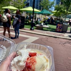 Indy Strawberry Festival - Yum!!!