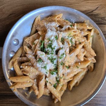 Osteria Cotto e Mangiato - Penne Vodka - Italian Near Me - San Diego, California Osteria Cotto e Mangiato - Penne Vodka - Italian Near Me - San Diego, California