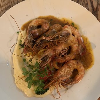 La Coïncidence - Shrimp with veggies and mashed potatoes - French Near Me - Paris, 75 La Coïncidence - Shrimp with veggies and mashed potatoes - French Near Me - Paris, 75