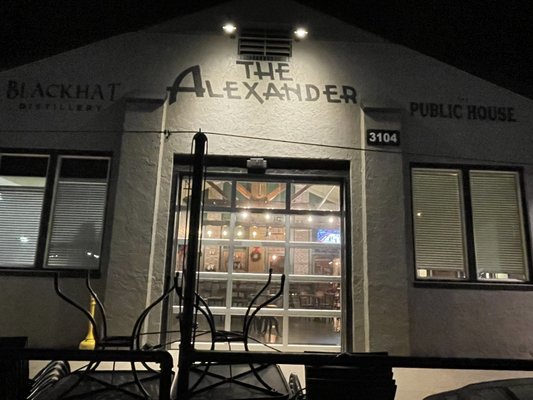 The Public House at The Alexander by null