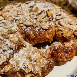 Hans & Harry's Bakery - The ginormous almond croissant
