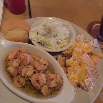 Willowes Bar and Grill - American Near Me - Linn Creek, Missouri