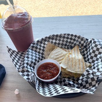 Eat n' Run Cafe - Quesadillas from daily special and Sonoran smoothie - Sandwiches Near Me - Flagstaff, Arizona Eat n' Run Cafe - Quesadillas from daily special and Sonoran smoothie - Sandwiches Near Me - Flagstaff, Arizona
