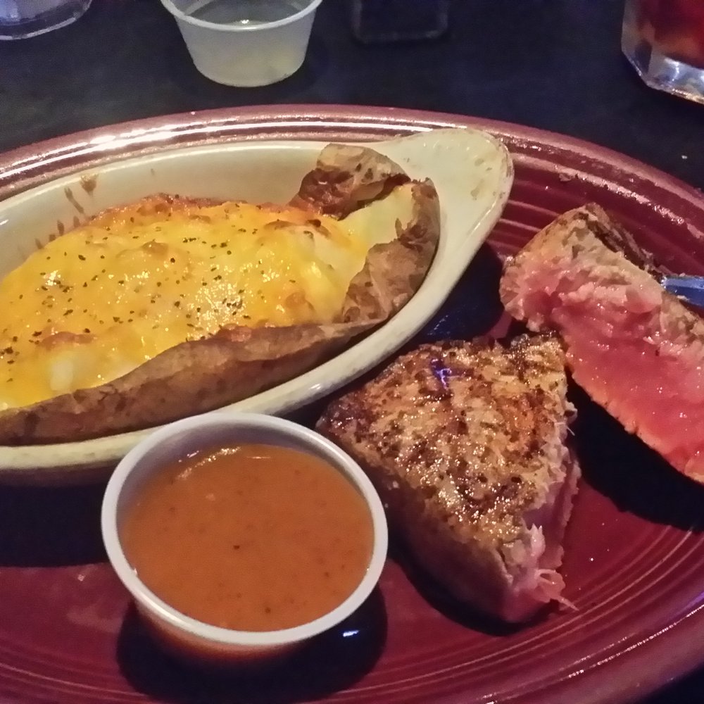 Bellazars - Tuna (blackened and medium rare) with twice baked potato - American Near Me - Boyle, Mississippi Bellazars - Tuna (blackened and medium rare) with twice baked potato - American Near Me - Boyle, Mississippi