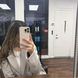 Phillip Styles Studio - Blowout