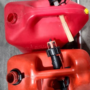 Smiths Fuel - D' Xtra gas tanks for 35gals at Smiths Fuel Sun 3-24-24 - Gas Stations Near Me - Las Vegas, Nevada
