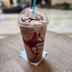 Coast Coffee - Vanilla Strawberry Chocolate chip frappe