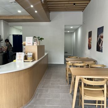 Yi Fang Taiwan Fruit Tea - Inside - Bubble Tea Near Me - Pittsburgh, Pennsylvania Yi Fang Taiwan Fruit Tea - Inside - Bubble Tea Near Me - Pittsburgh, Pennsylvania
