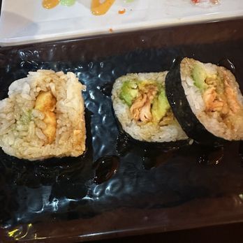 Suzushii Sushi & Grill - Alaska Roll - Sushi Bars Near Me - Mansfield, Texas