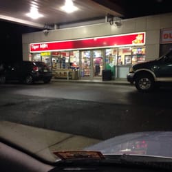 Lebanon Exxon - My weekly stop