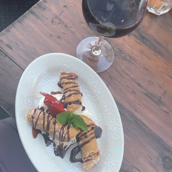Porto Salvo - Cannoli dessert! Soooo good - Italian Near Me - Bronx, New York Porto Salvo - Cannoli dessert! Soooo good - Italian Near Me - Bronx, New York