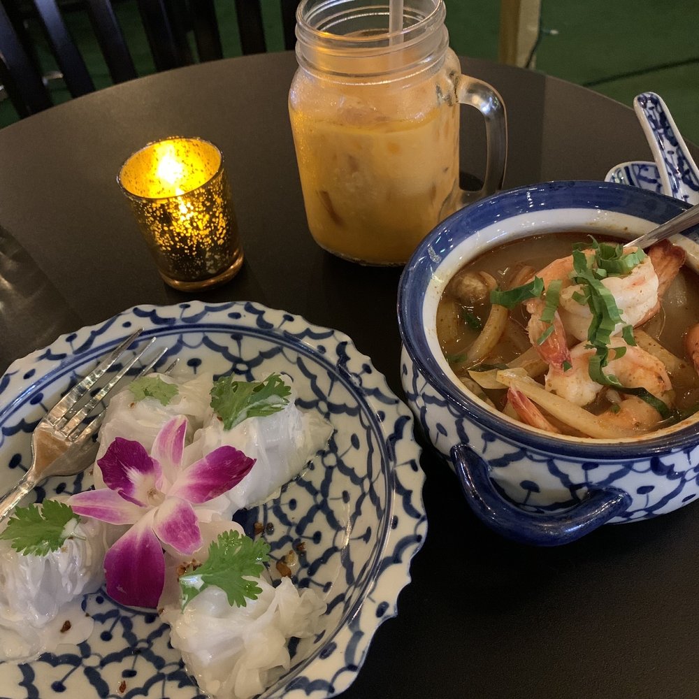 Valla Table - Pak Mor Cashew Thai Thai Iced Tea Tom Tom-Yum Soup - Thai Near Me - New York, New York Valla Table - Pak Mor Cashew Thai Thai Iced Tea Tom Tom-Yum Soup - Thai Near Me - New York, New York