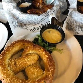 Willy McCoys - Vikings happy hour food. - Barbeque Near Me - Bloomington, Minnesota Willy McCoys - Vikings happy hour food. - Barbeque Near Me - Bloomington, Minnesota