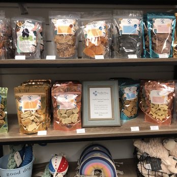 Dogtown Bakery - Doggie treats - Custom Cakes Near Me - Kailua, Hawaii