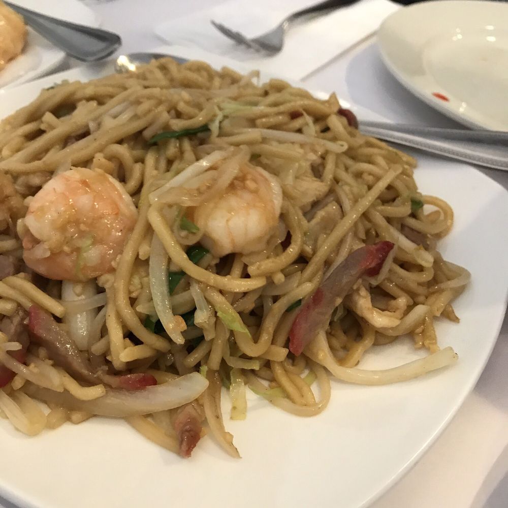 Amazing Kitchen - House special chow mein - Chinese Near Me - Tracy, California Amazing Kitchen - House special chow mein - Chinese Near Me - Tracy, California