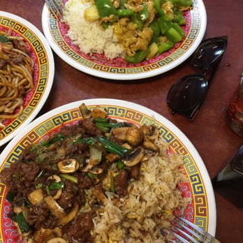 Little Mandarin - Bell Pepper Chicken over Steamed Rice and Mandarin Beef over Fried Rice. - Chinese Near Me - San Rafael, California Little Mandarin - Bell Pepper Chicken over Steamed Rice and Mandarin Beef over Fried Rice. - Chinese Near Me - San Rafael, California