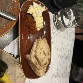 SOCIAL BIRD - Brie bread and Jam - Gastropubs Near Me - Lafayette, California
