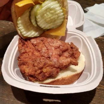 Roost Chicken & Biscuits - Southern Near Me - Chicago, Illinois Roost Chicken & Biscuits - Southern Near Me - Chicago, Illinois