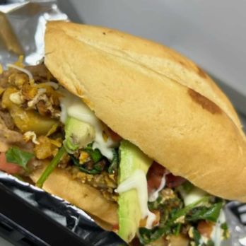 Oli's Tacos and Burgers - Food Trucks Near Me - Round Mountain, Texas Oli's Tacos and Burgers - Food Trucks Near Me - Round Mountain, Texas