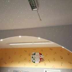 Francos Pizza - Putting out a little Christmas spirit.  We came back because the pizza was good the last time.