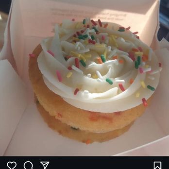Crumbl - Encino - Cake - Bakeries Near Me - Encino, California Crumbl - Encino - Cake - Bakeries Near Me - Encino, California