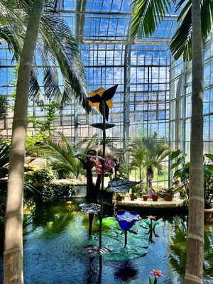 Lauritzen Gardens by null