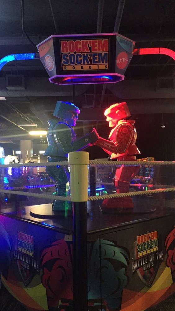 life size rockem sockem robots