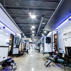 WOODY'S RV WORLD - More Showroom pictures and our Dealership layout!