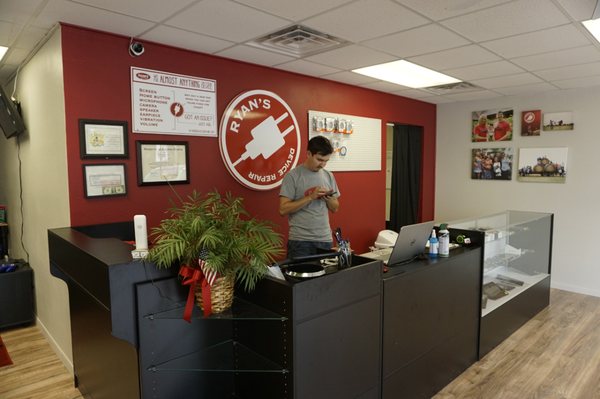 Ryan's Device Repair
