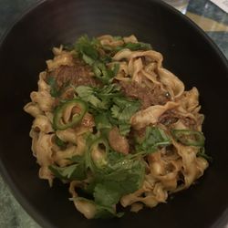 My Neighbours the Dumplings - Warm noodle
