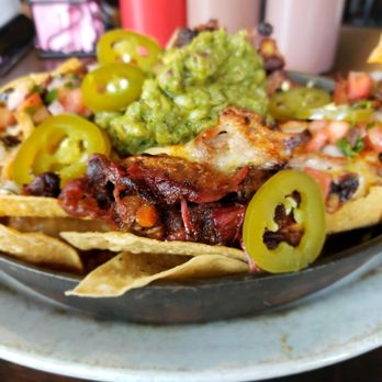 Cuoco Bella - BBQ Pulled Pork Nachoes - Wine Bars Near Me - Mayfield, Ohio
