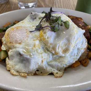 Café Locale - Butternut squash skillet (without cheese) - Breakfast & Brunch Near Me - Attleboro, Massachusetts