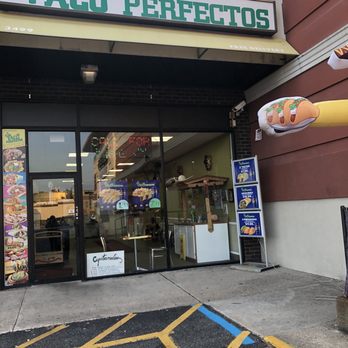 Taco perfectos - Mexican Near Me - Levittown, New York