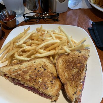 FnG Eats - Reuben - New American Near Me - Keller, Texas FnG Eats - Reuben - New American Near Me - Keller, Texas