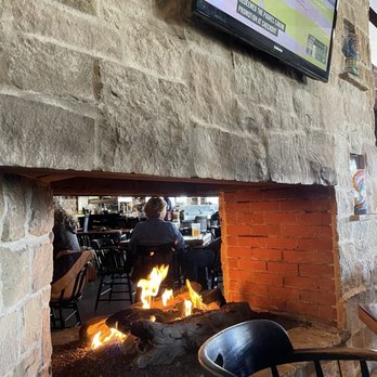 Brigantine - Cozy fireplace in center - Seafood Near Me - San Diego, California Brigantine - Cozy fireplace in center - Seafood Near Me - San Diego, California