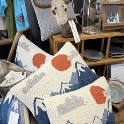 Three Arrows Gallery