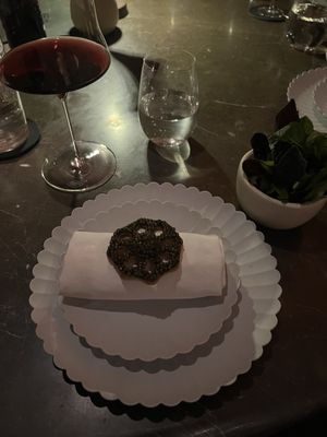 Em by null Em by null