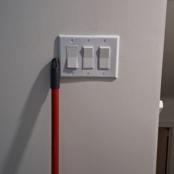 Tom's electrical solutions - 3 gang box with 3way,single pole,3way for lighting - Electricians Near Me - Philadelphia, Pennsylvania Tom's electrical solutions - 3 gang box with 3way,single pole,3way for lighting - Electricians Near Me - Philadelphia, Pennsylvania