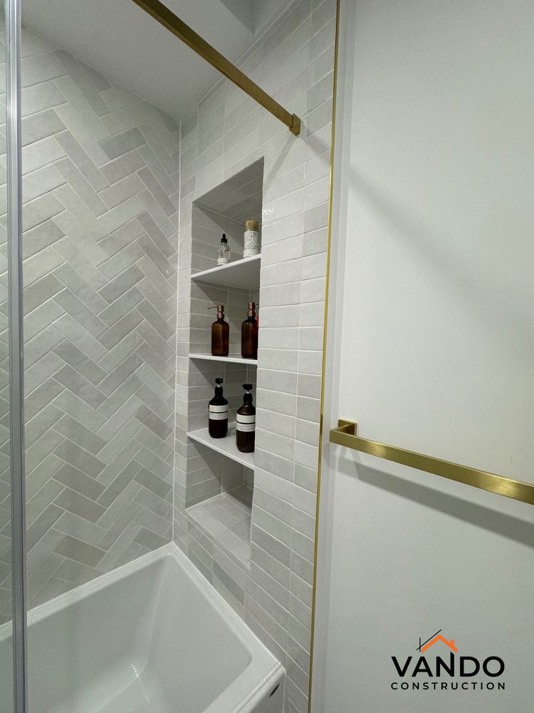 Slide of Vando Construction