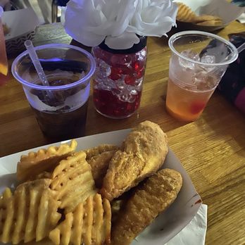 Nashville North - Chicken Strips & Fries - Music Venues Near Me - Milwaukee, Wisconsin Nashville North - Chicken Strips & Fries - Music Venues Near Me - Milwaukee, Wisconsin