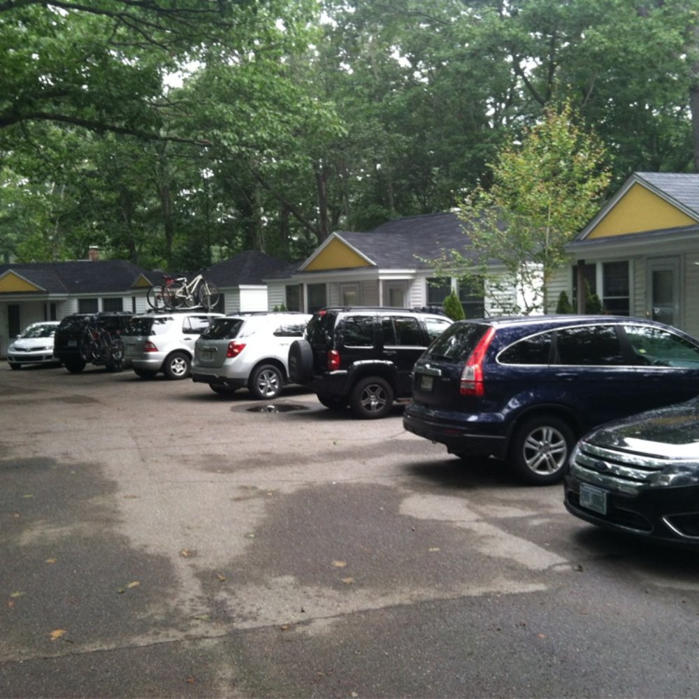 Hanscom's Motel - Hotels Near Me - Bar Harbor, Maine Hanscom's Motel - Hotels Near Me - Bar Harbor, Maine